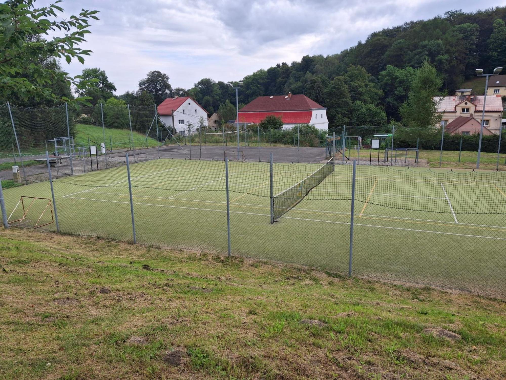 Ubytovani U Kostela Usti nad Labem Bagian luar foto